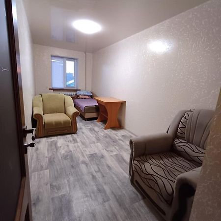 Большая 3 Комнатная Квартира Tcherkassy Extérieur photo