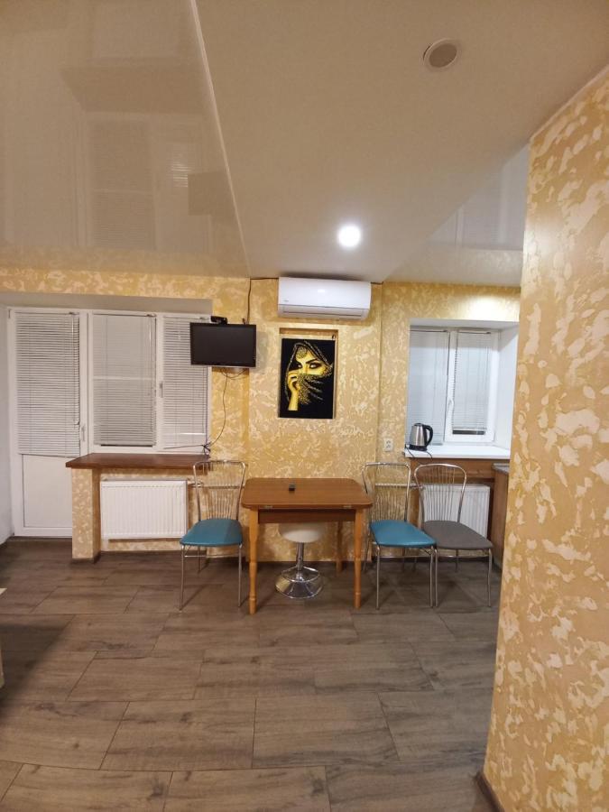 Большая 3 Комнатная Квартира Tcherkassy Extérieur photo