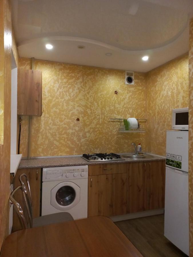 Большая 3 Комнатная Квартира Tcherkassy Extérieur photo