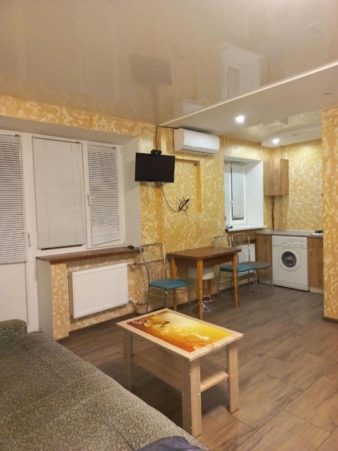 Большая 3 Комнатная Квартира Tcherkassy Extérieur photo